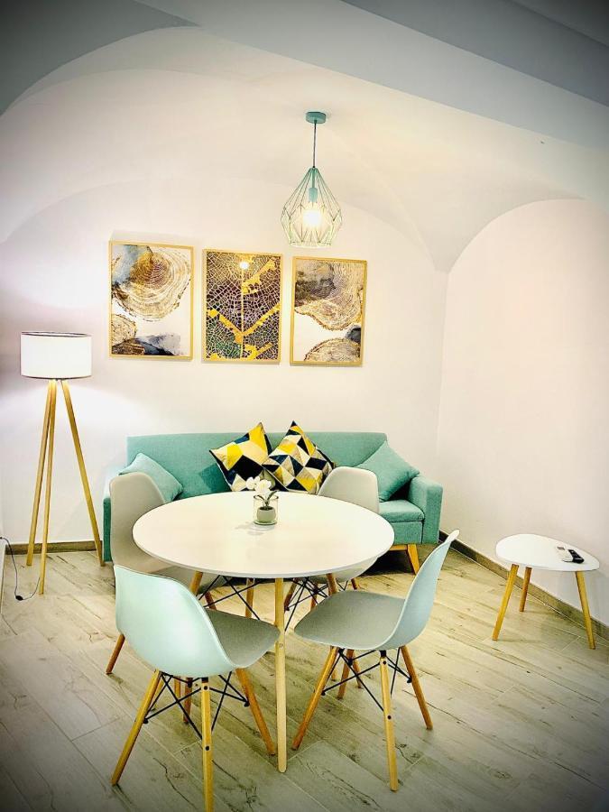 Apartamentos Villas Romanas Mérida Exteriér fotografie